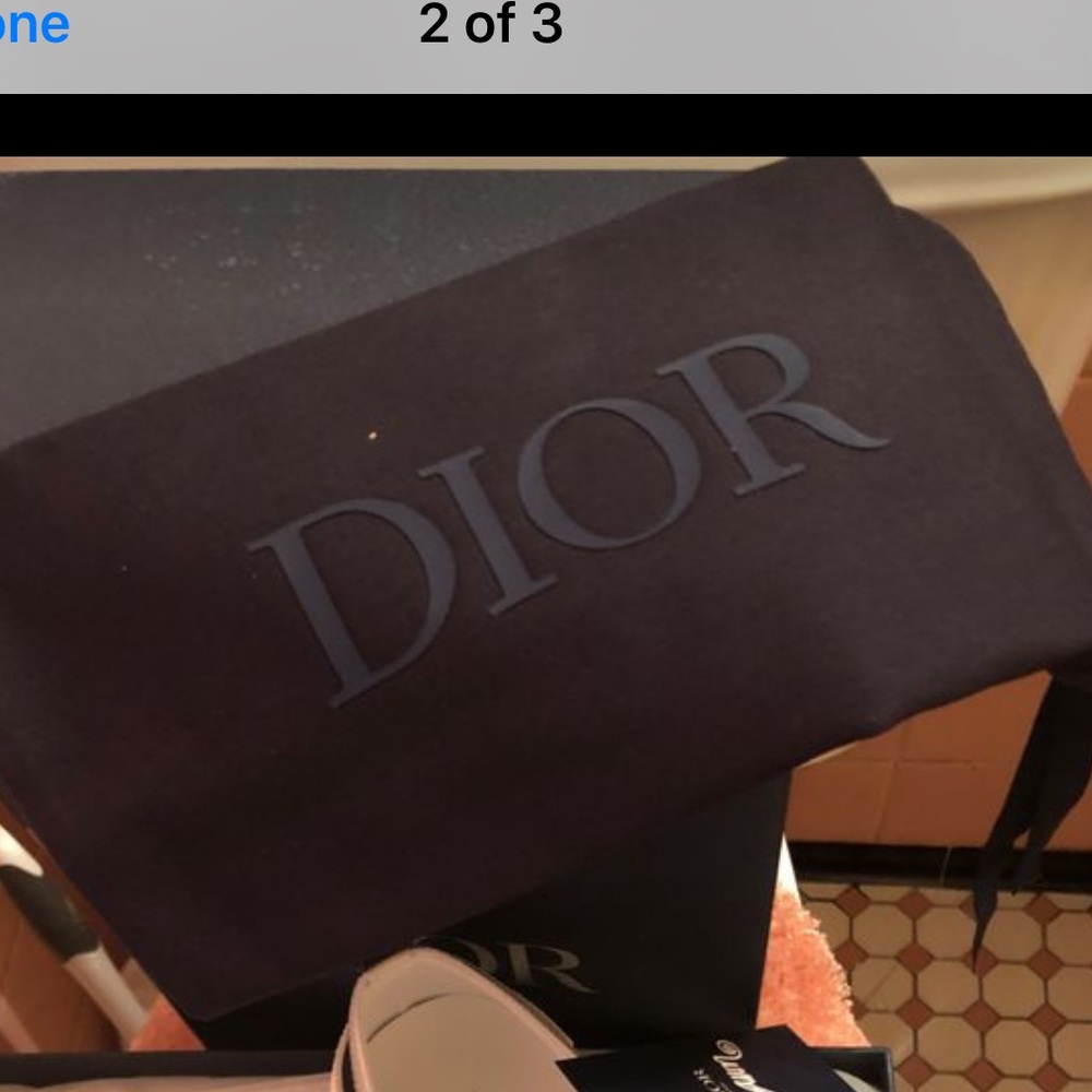 Dior shoe - Picture 3 of 3